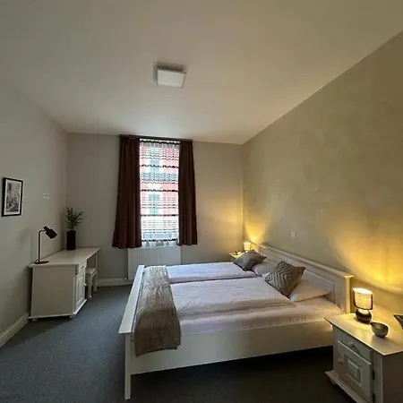 Sia 3*