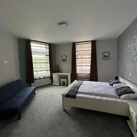 Sia Hotel apartamentowy 3*