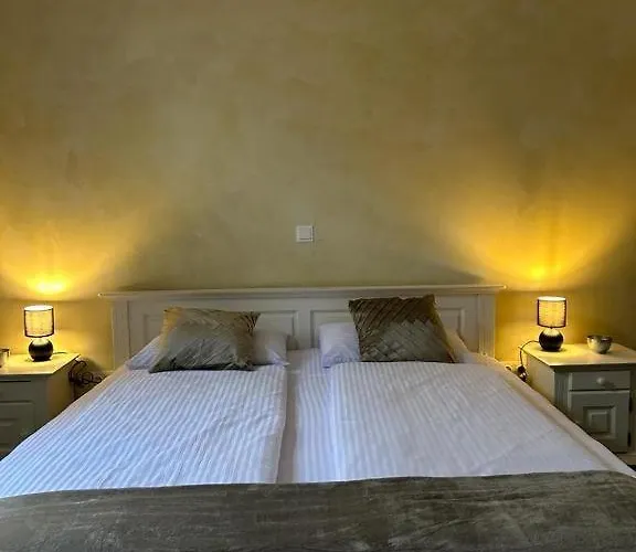 Sia 3*
