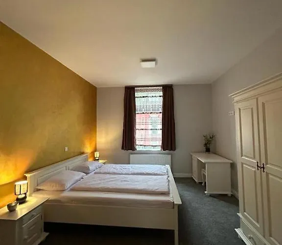 Sia Aparthotel 3*